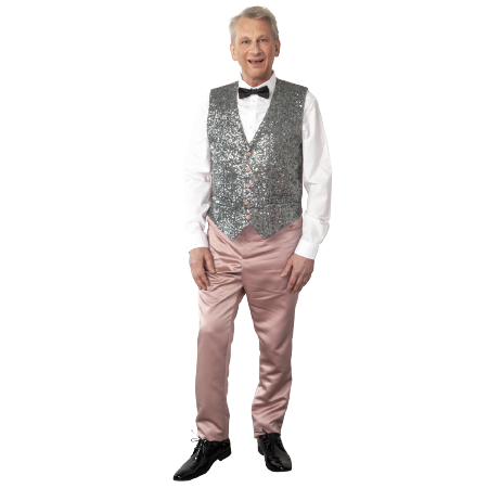 Henrik_standing_450